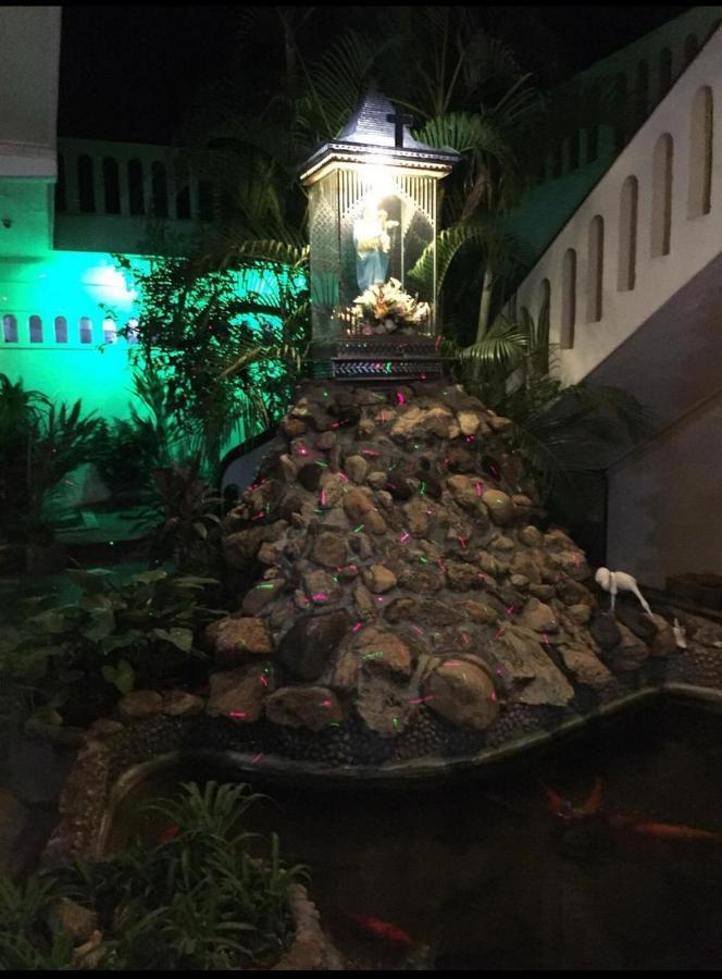 Hotel Silver Sands Negombo Esterno foto